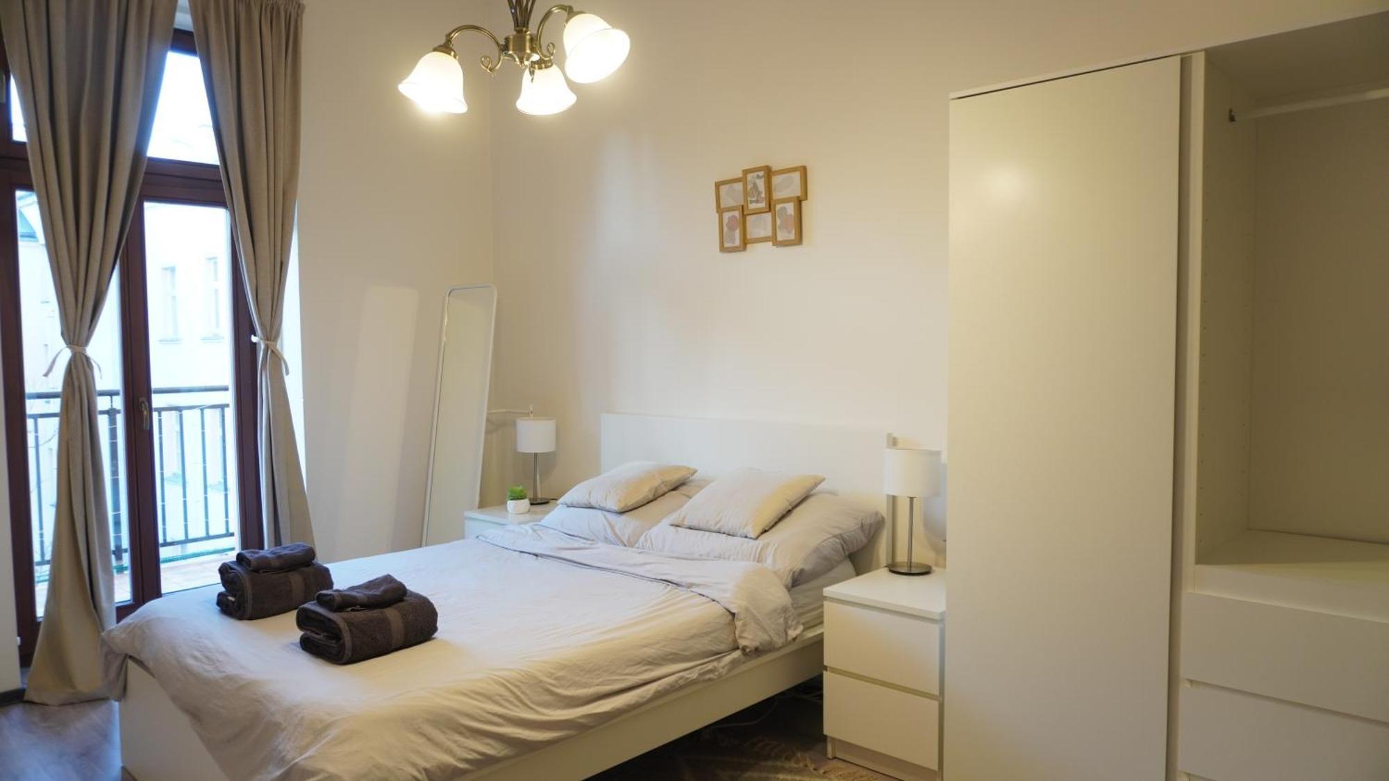Apartamento Flat With Balcony And Garage